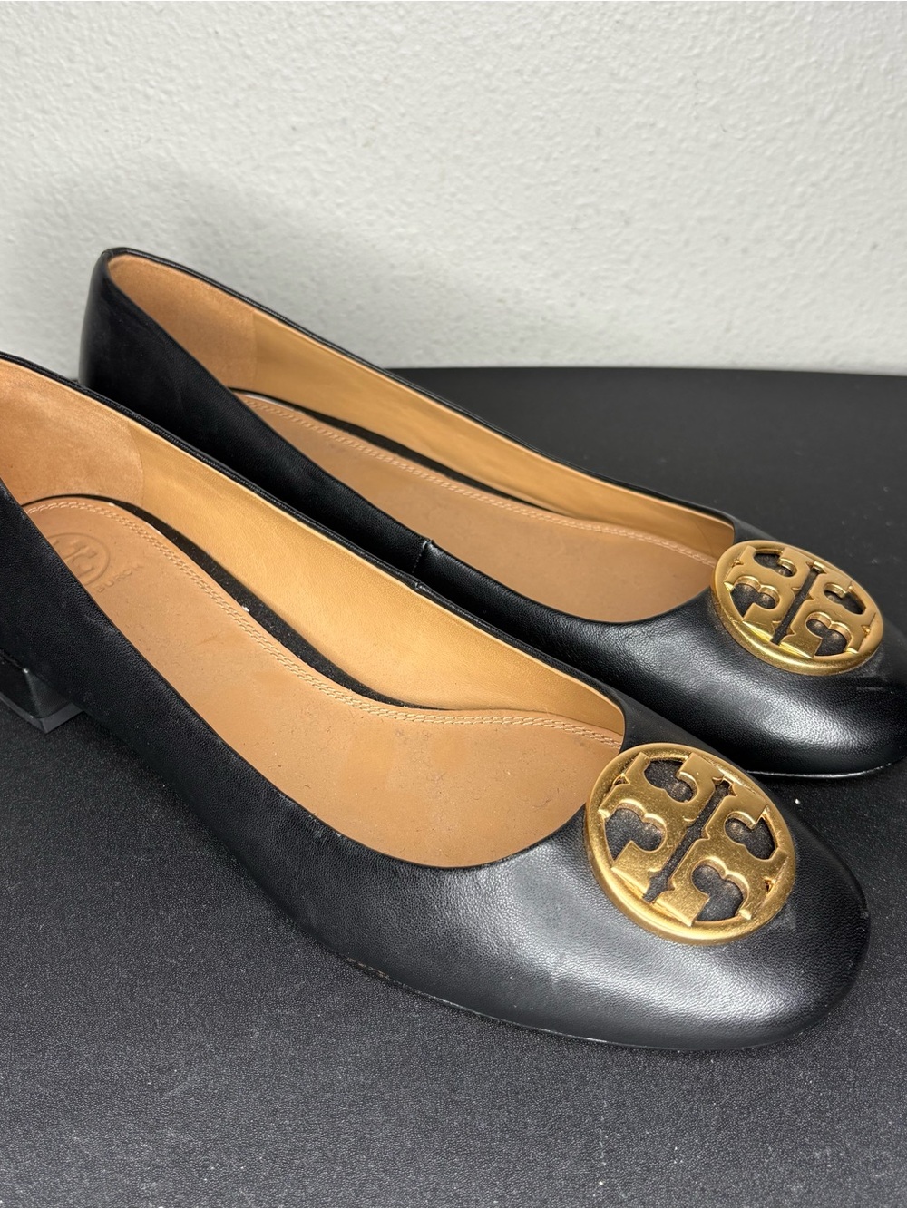 Tory Burch Pump Heels Chelsea 50mm Black Nappa Leather Gold Logo Size 10 M